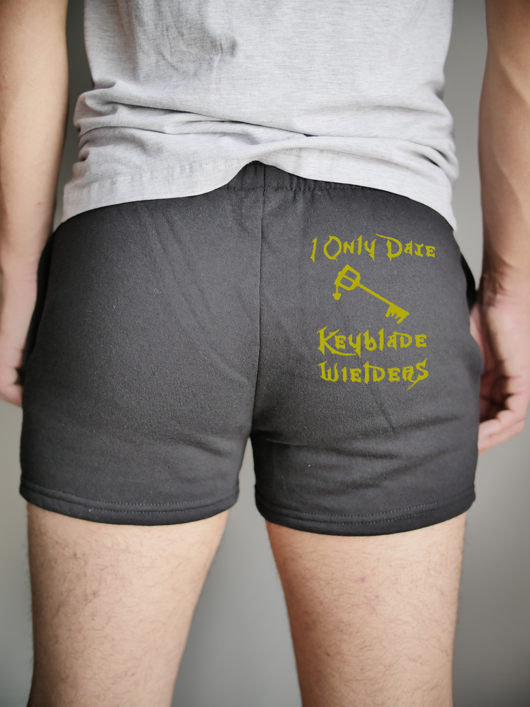 I Only Date Keyblade Wielders Men's Gym Shorts